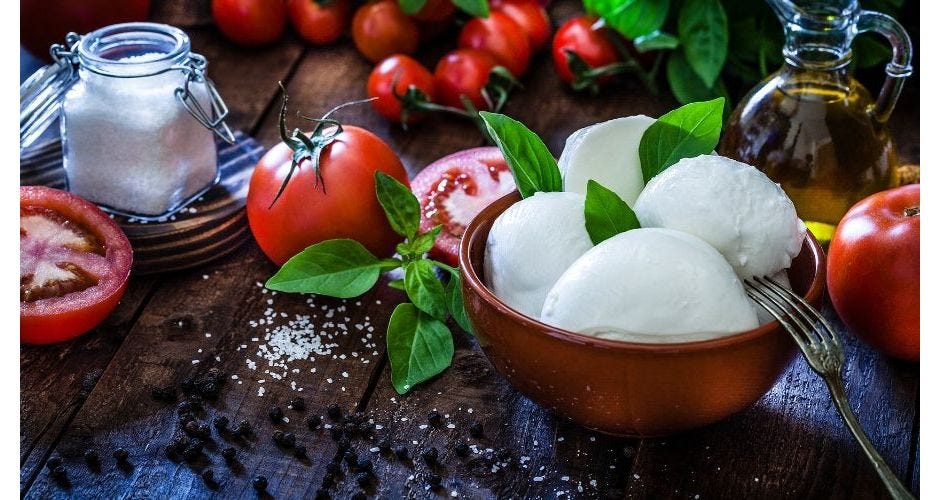Come si fa la Mozzarella di Bufala